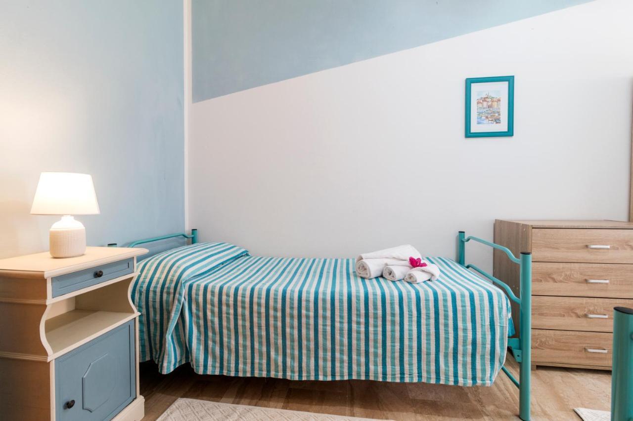 White Rose Suite Apartment Cala Gonone Esterno foto