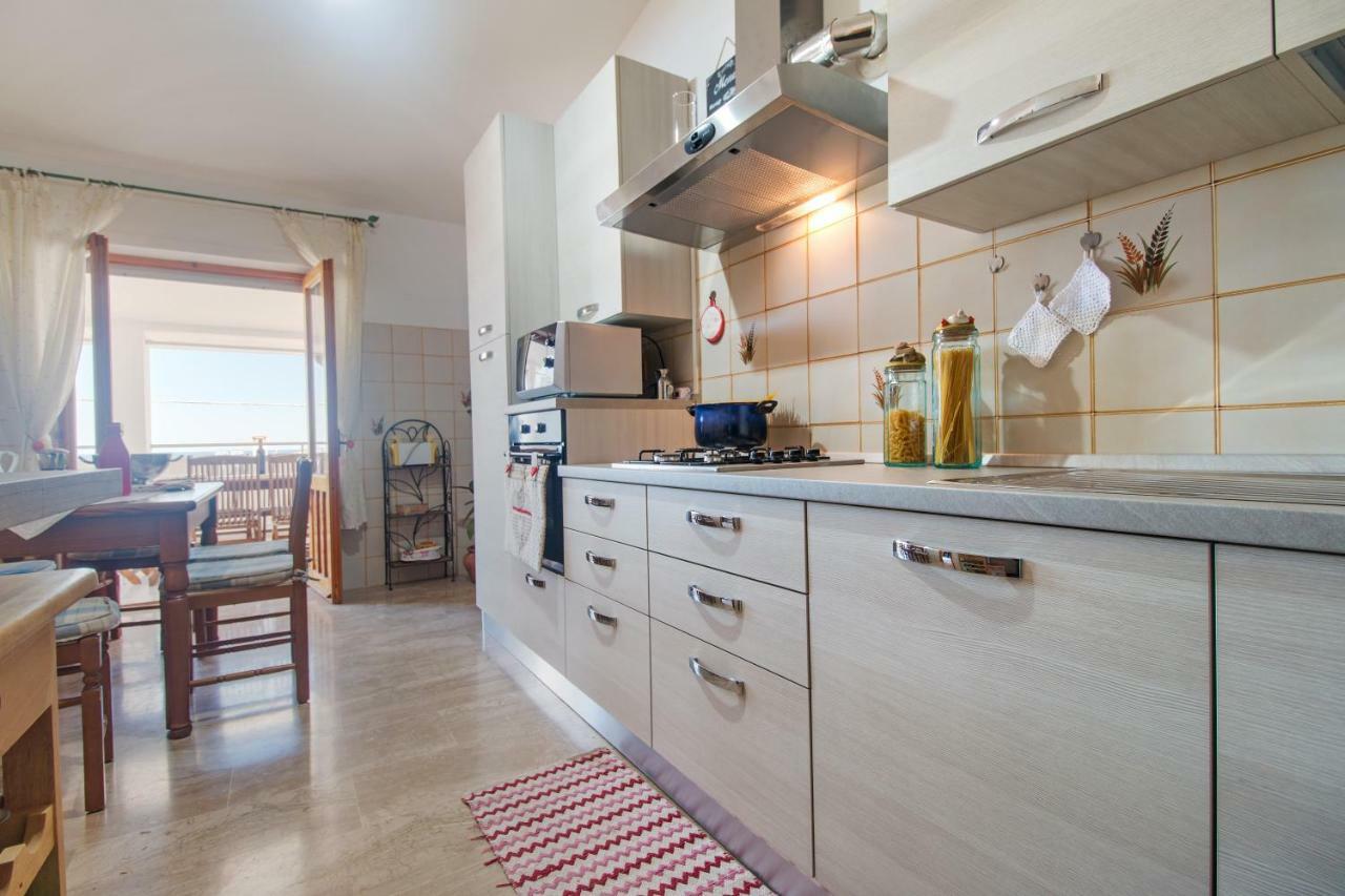 White Rose Suite Apartment Cala Gonone Esterno foto