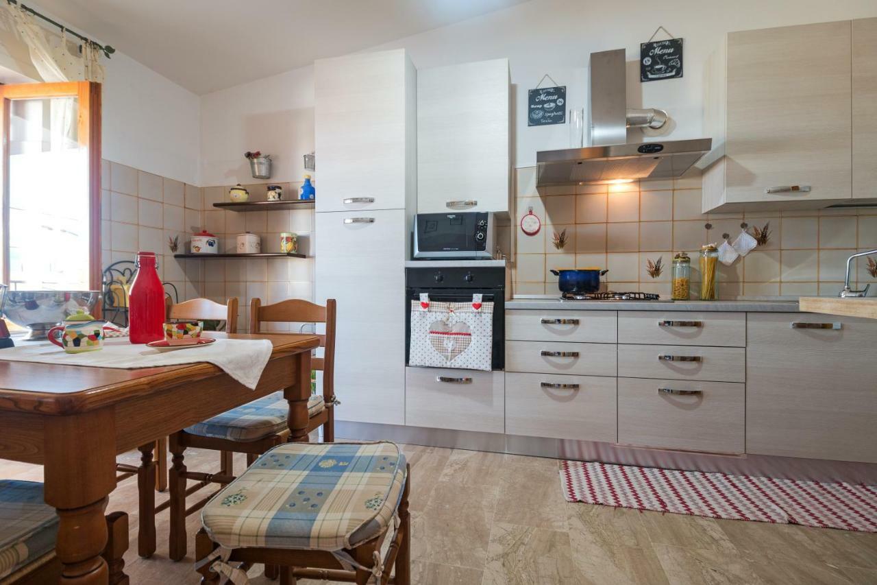 White Rose Suite Apartment Cala Gonone Esterno foto